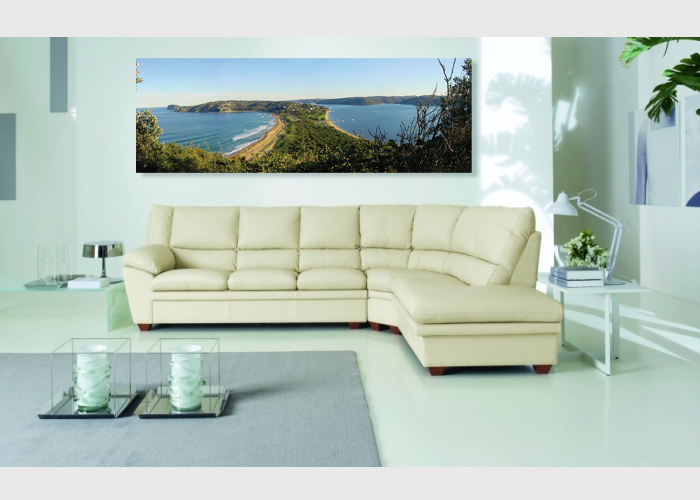 Palm-Beach-on-canvas-living-room